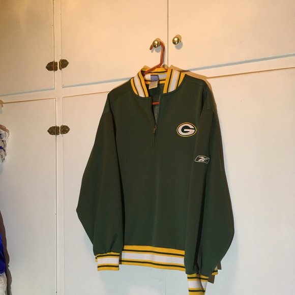 Reebok Other - Reebok Green Bay Packer  Half Zip Heavy Pullover Football Apparel